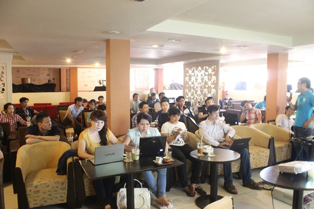 Đào tạo SEO tại Cà Mau chất lượng, chuẩn Google, lên TOP bền vững không bị Google phạt, dạy bởi Linh Nguyễn CEO Faceseo. LH khóa đào tạo SEO mới 0932523569.